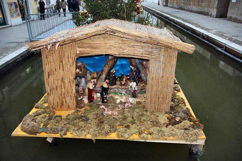 Presepe galleggiante.jpg